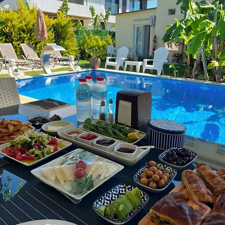 Odabasi Su Alacati Hotel